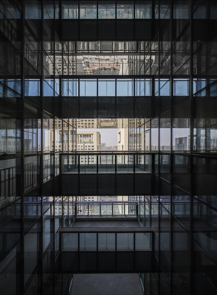 Crystal Office Building / Sako Architects 9 Crystal office building / sako architects