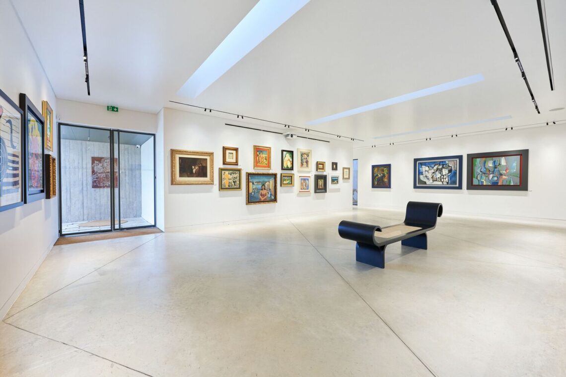 Lourdes Gallery / João Costa Nóbrega, Arquitecto 16 Lourdes gallery / joão costa nóbrega, arquitecto