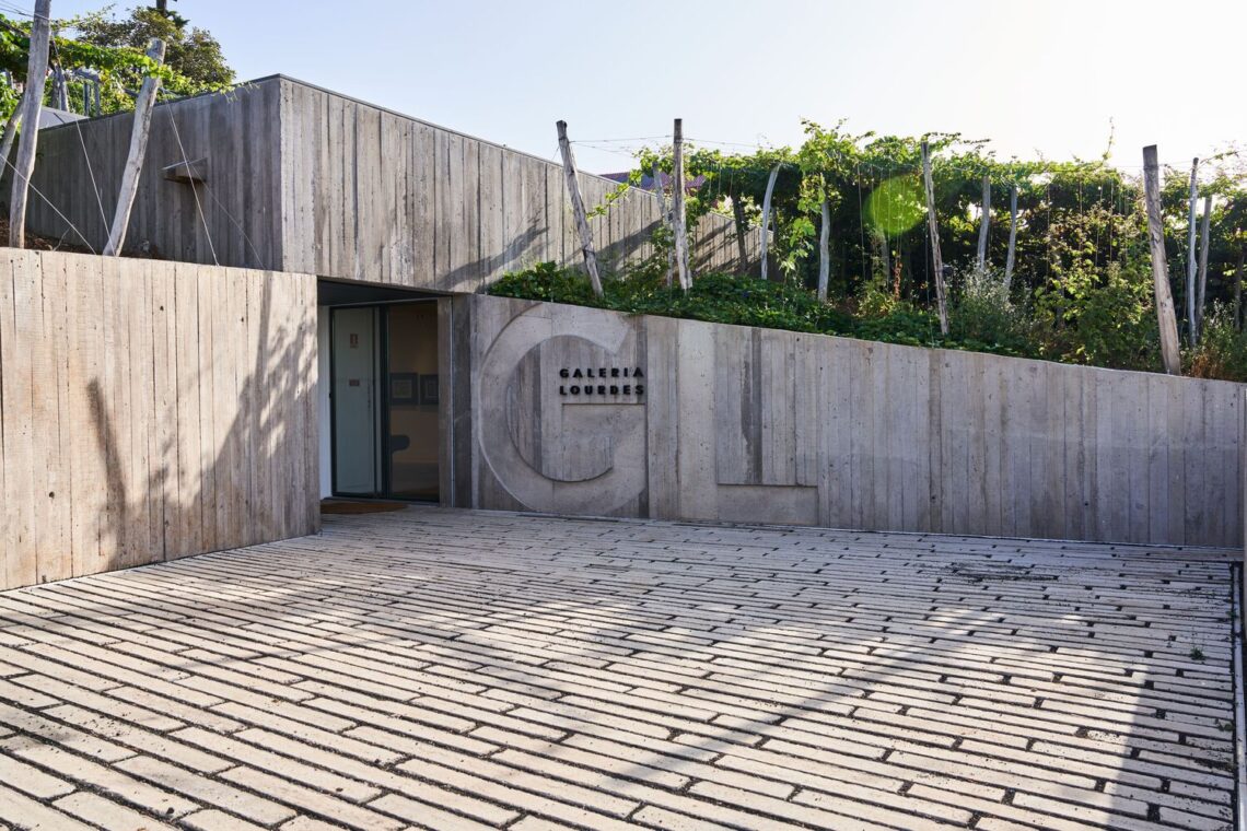 Lourdes Gallery / João Costa Nóbrega, Arquitecto 1 Lourdes gallery / joão costa nóbrega, arquitecto