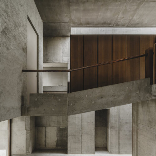 House in nishizaki / studio cochi architects