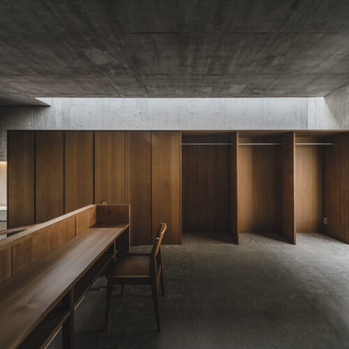 House in nishizaki / studio cochi architects