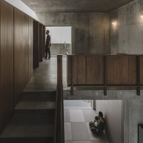 House in nishizaki / studio cochi architects