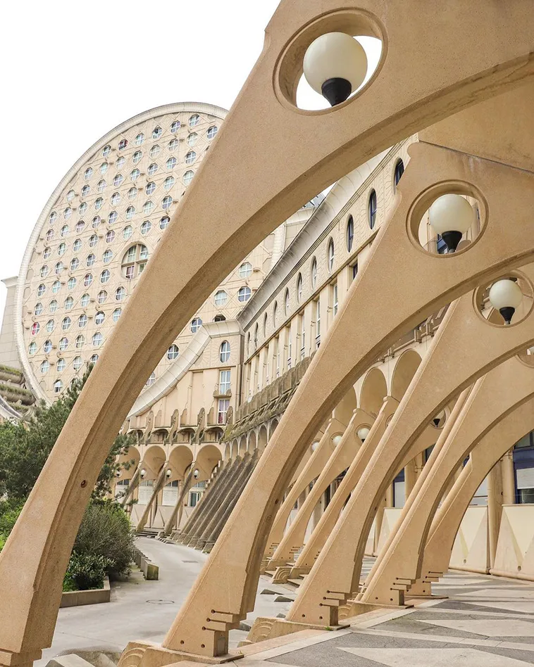 Les Arènes De Picasso: The Iconic &Quot;Camemberts&Quot; Collective Social Housing 3 Les arènes de picasso: collective social housing