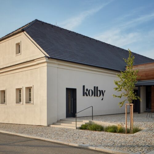 Kolby Winery / Ora 26 Kolby winery / ora