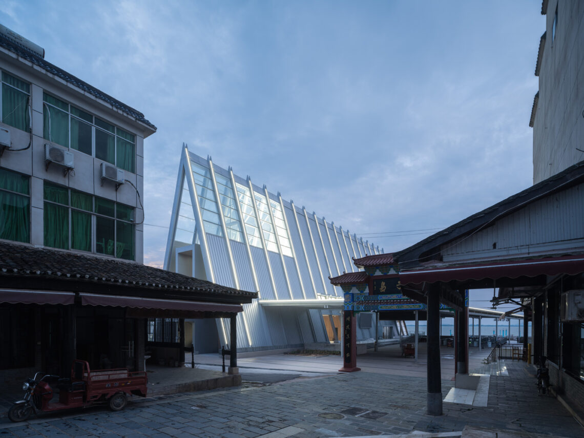 Liangzi Island Off-Island Pier / Uao Design 3 Liangzi island off-island pier / uao design