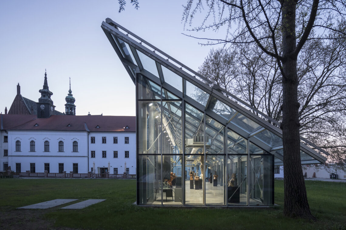 Mendel'S Greenhouse / Chybik + Kristof 20 Mendel's greenhouse / chybik + kristof