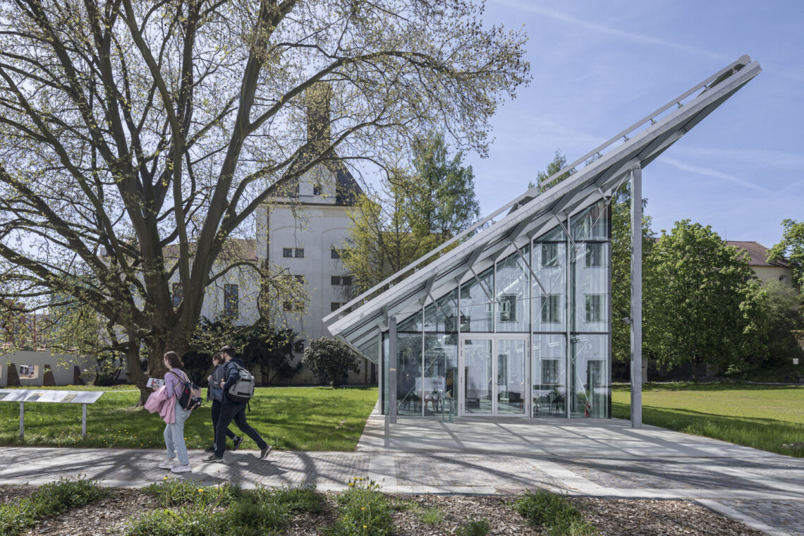 Mendel'S Greenhouse / Chybik + Kristof 8 Mendel's greenhouse / chybik + kristof