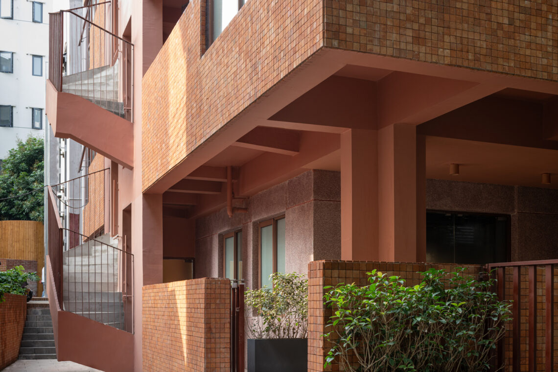 A tale of two buildings in nantou / fabersociety
