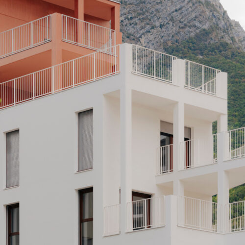 Scala housing / aqma