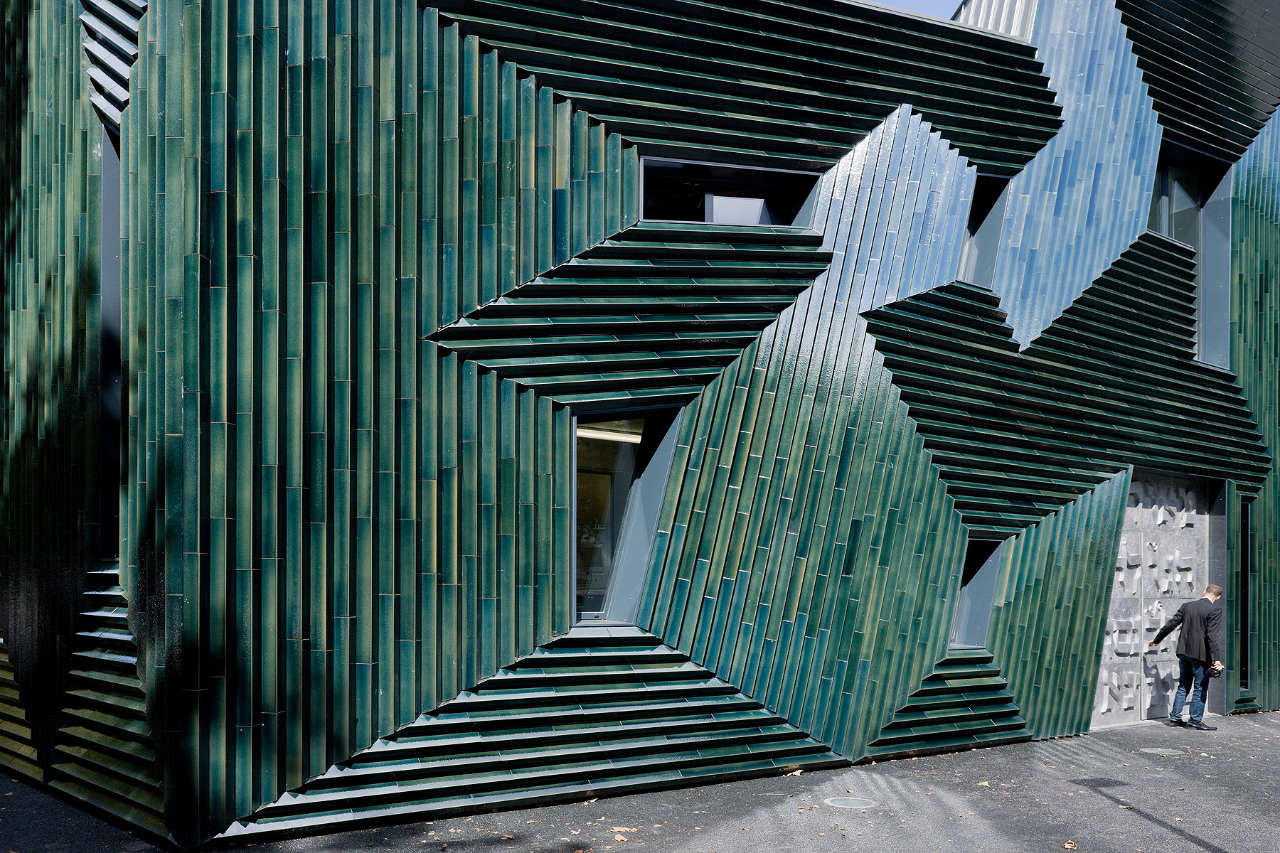 Jewish community center mainz / manuel herz architects