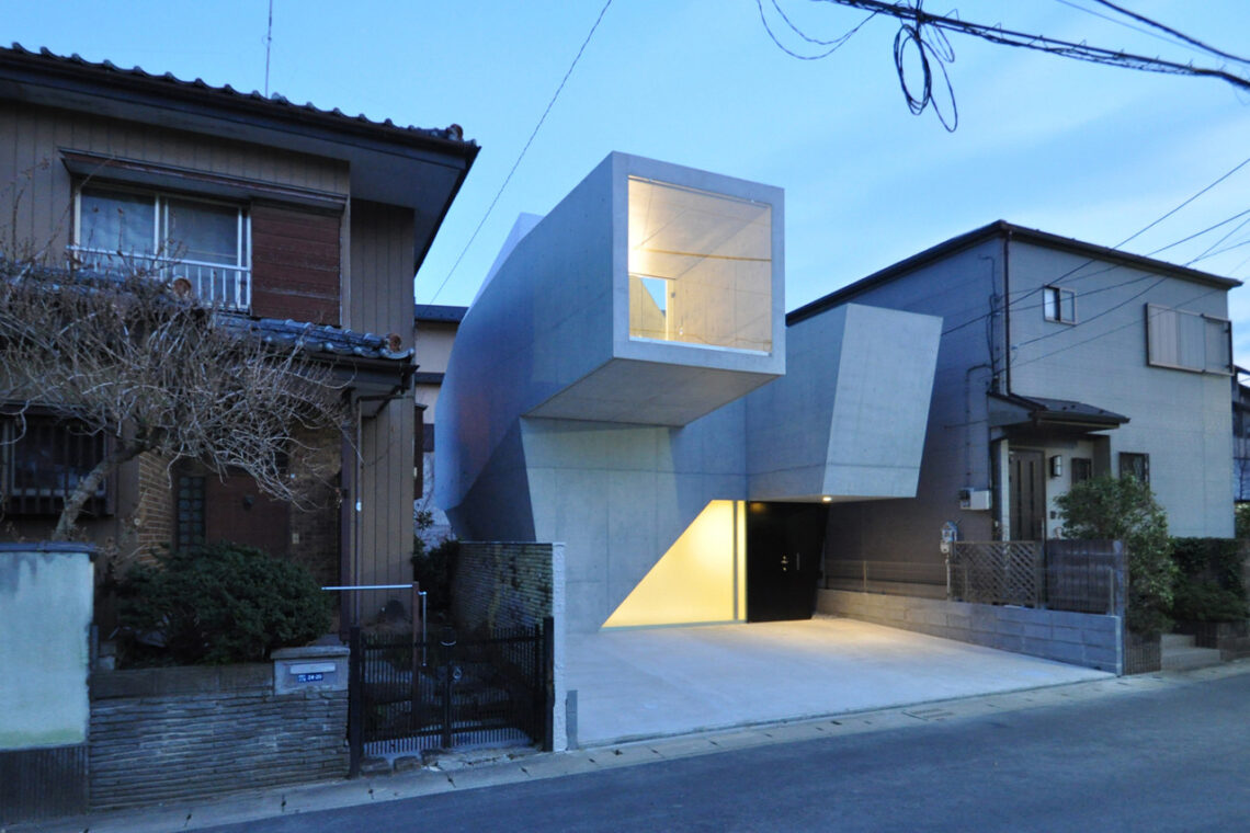 House In Abiko / Fuse-Atelier 28 House in abiko / fuse-atelier