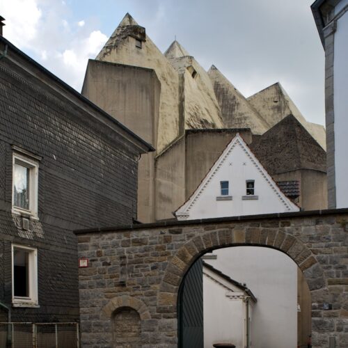 Neviges Mariendom / Gottfried Böhm | Classics On Architecture Lab 7 Neviges mariendom / gottfried böhm | classics on architecture lab