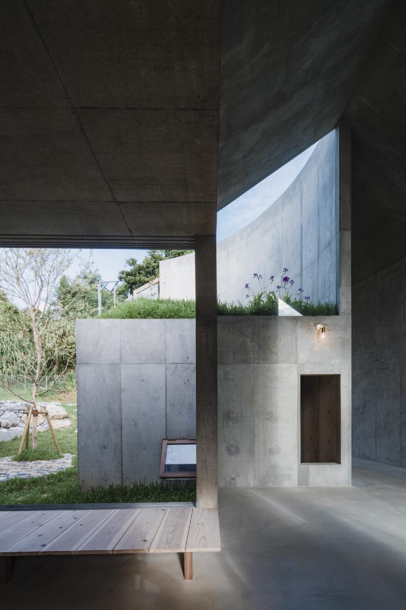 House In Sonda / Studio Cochi Architects 28 House in sonda / studio cochi architects