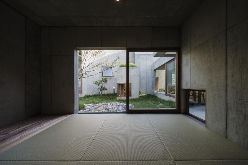 House In Sonda / Studio Cochi Architects 11 House in sonda / studio cochi architects