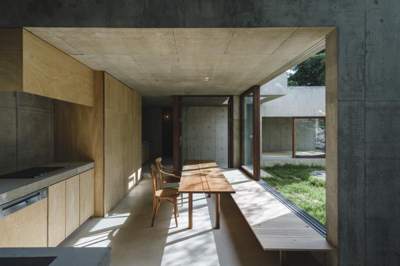 Studio-Cochi-Architects-Ooki-Jingu-House-In-Sonda (7) House in sonda / studio cochi architects
