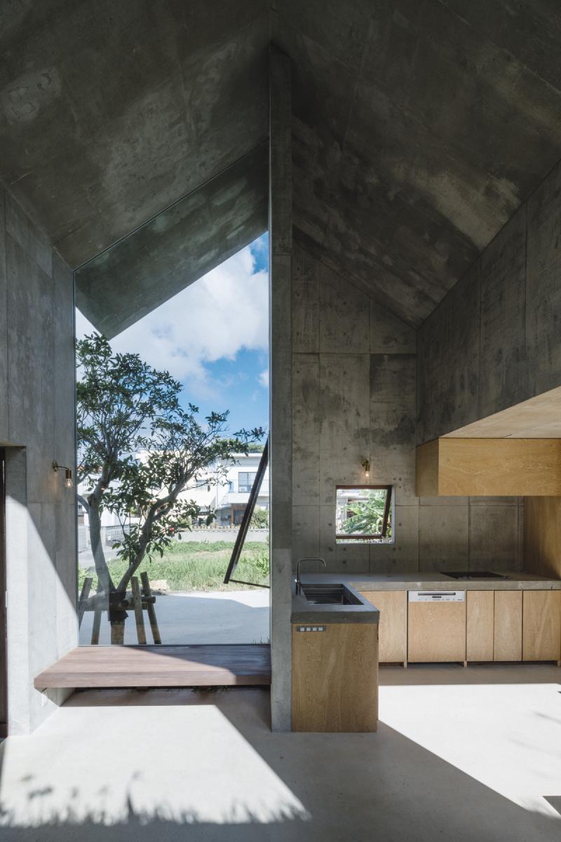 House In Sonda / Studio Cochi Architects 29 House in sonda / studio cochi architects