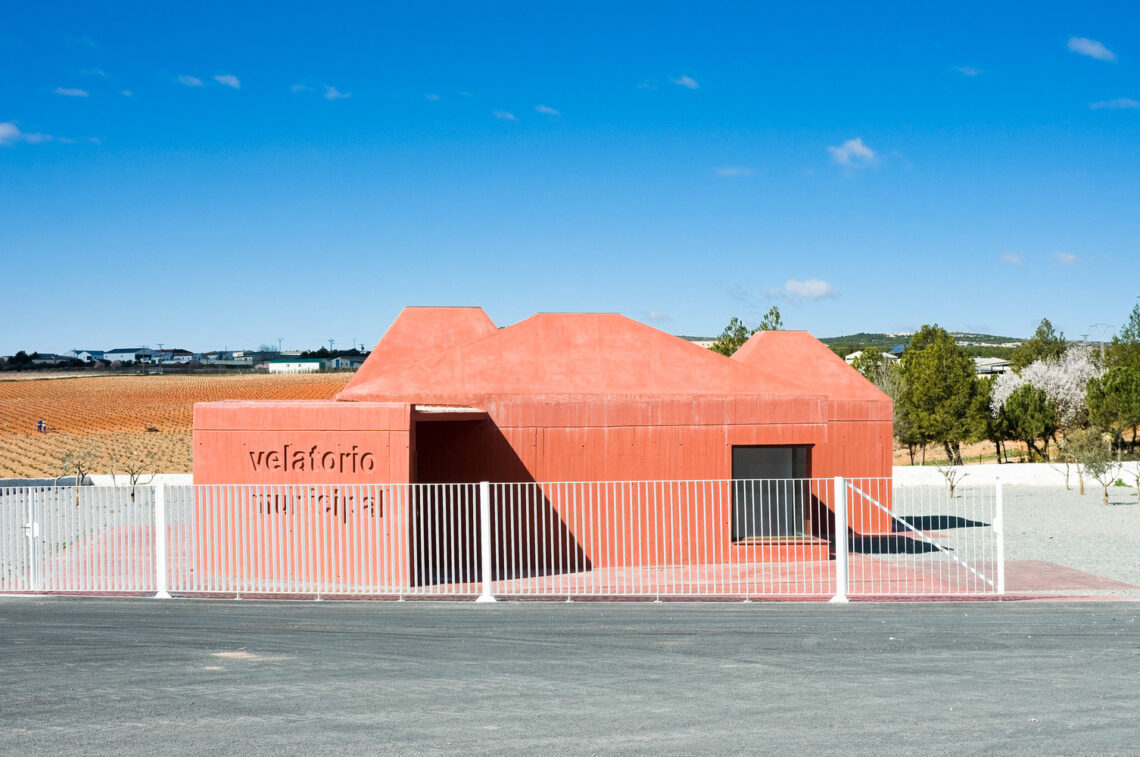 Municipal Tanatory / Diaz Romero Arquitectos 2 Municipal tanatory / diaz romero arquitectos