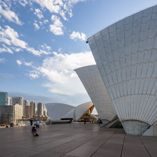Sydney Opera House / Jørn Utzon | Classics On Architecture Lab 19 Sydney opera house / jørn utzon | classics on architecture lab