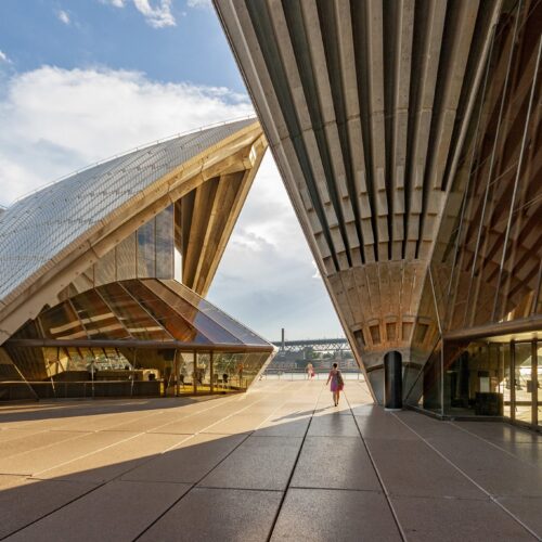 Sydney Opera House / Jørn Utzon | Classics On Architecture Lab 18 Sydney opera house / jørn utzon | classics on architecture lab