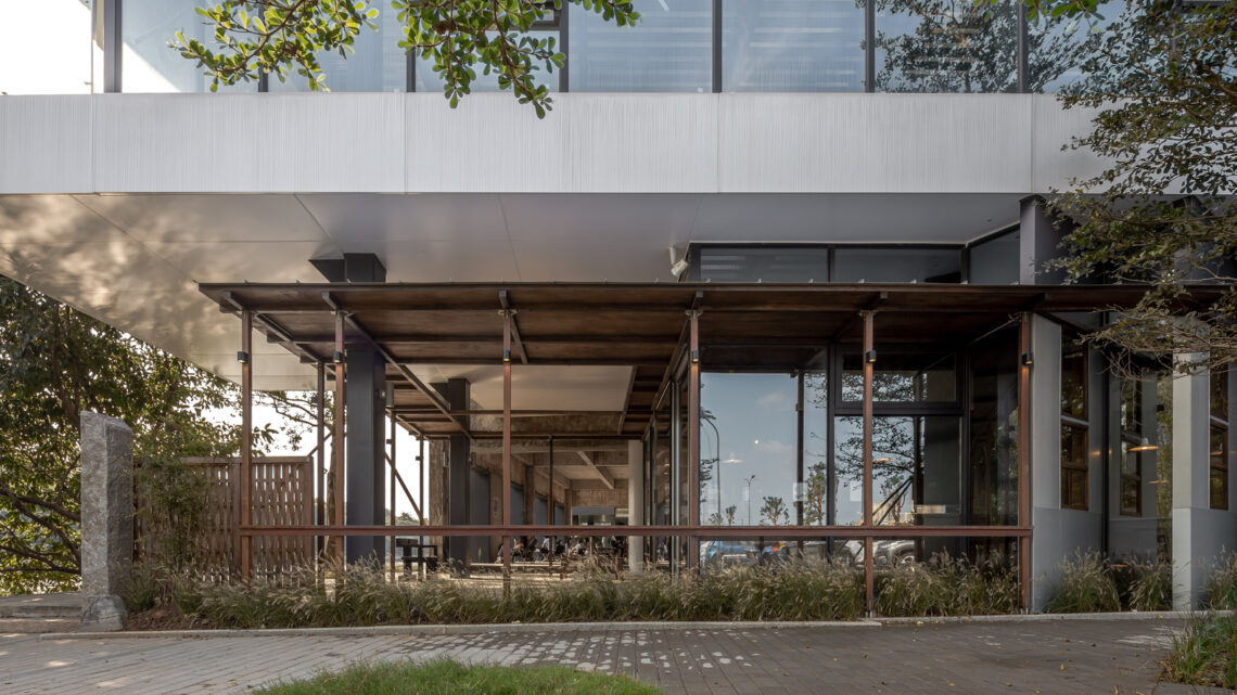 Wooden pavilion by the river - fei patisserie / neme studio architects