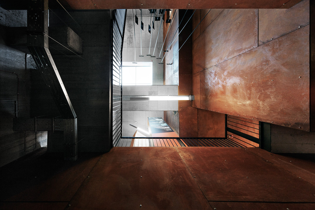 101_Volcanocenter_Interior Kemenes volcano park visitor center / földes architects