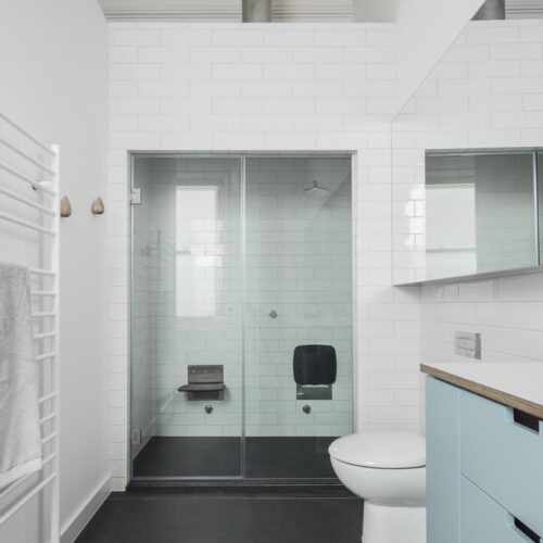 The Corner House / Poly Studio 17 The corner house / poly studio