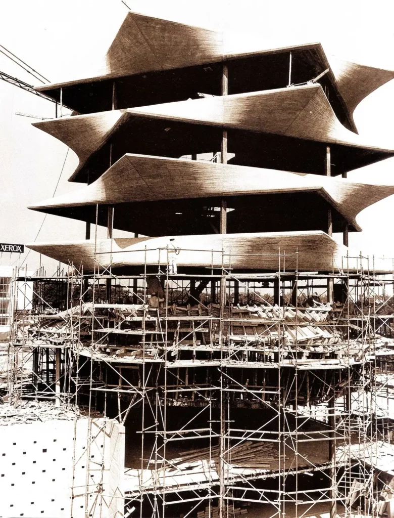 La Pagoda / Miguel Fisac | Classics On Architecture Lab 8 Jorba laboratories under construction, madrid, 1967 - © fundación miguel fisac