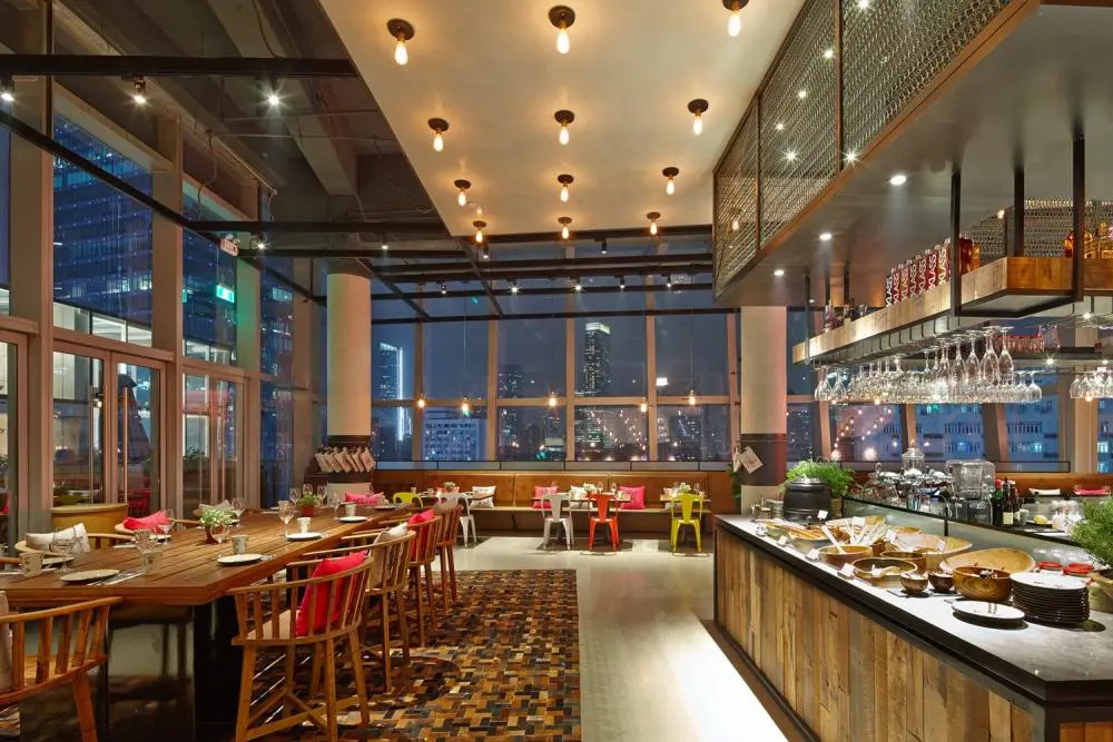 The cut restaurant in shanghai, china / kokaistudios