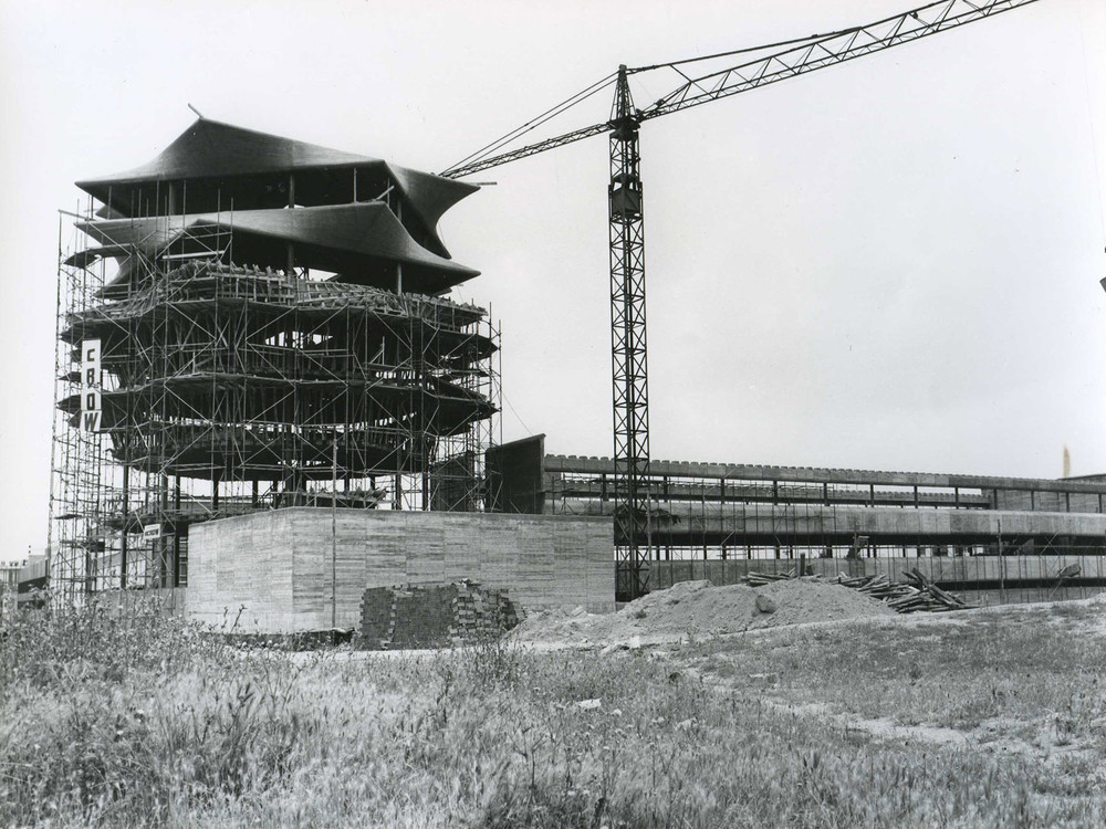 La Pagoda / Miguel Fisac | Classics On Architecture Lab 9 Jorba laboratories under construction, madrid, 1967 - © fundación miguel fisac