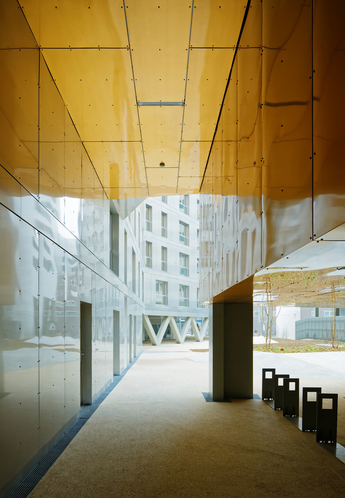 73_Home_(Photo_Takuji_Shimmura) Housing in paris / hamonic + masson & associés + comte & vollenweider
