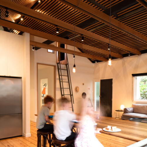 Glass link house / robbie walker