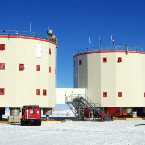 Evolution of antarctic architecture: from wooden huts to futuristic designs