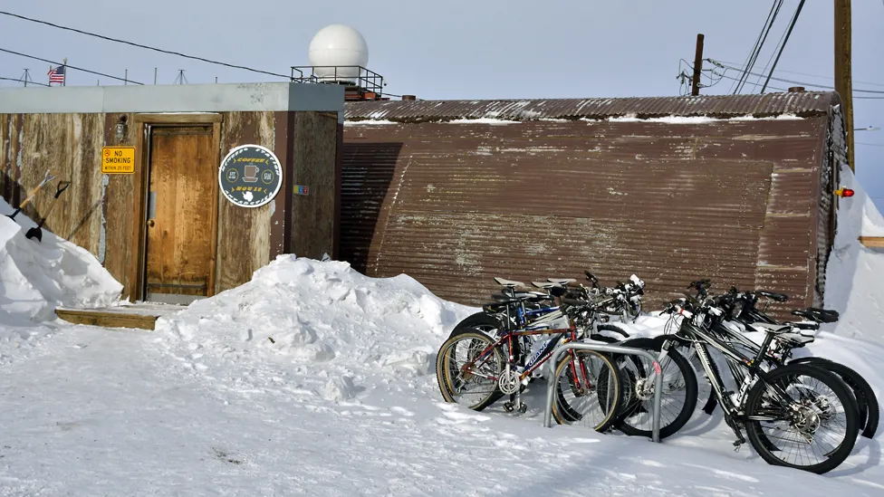 Evolution of antarctic architecture: from wooden huts to futuristic designs