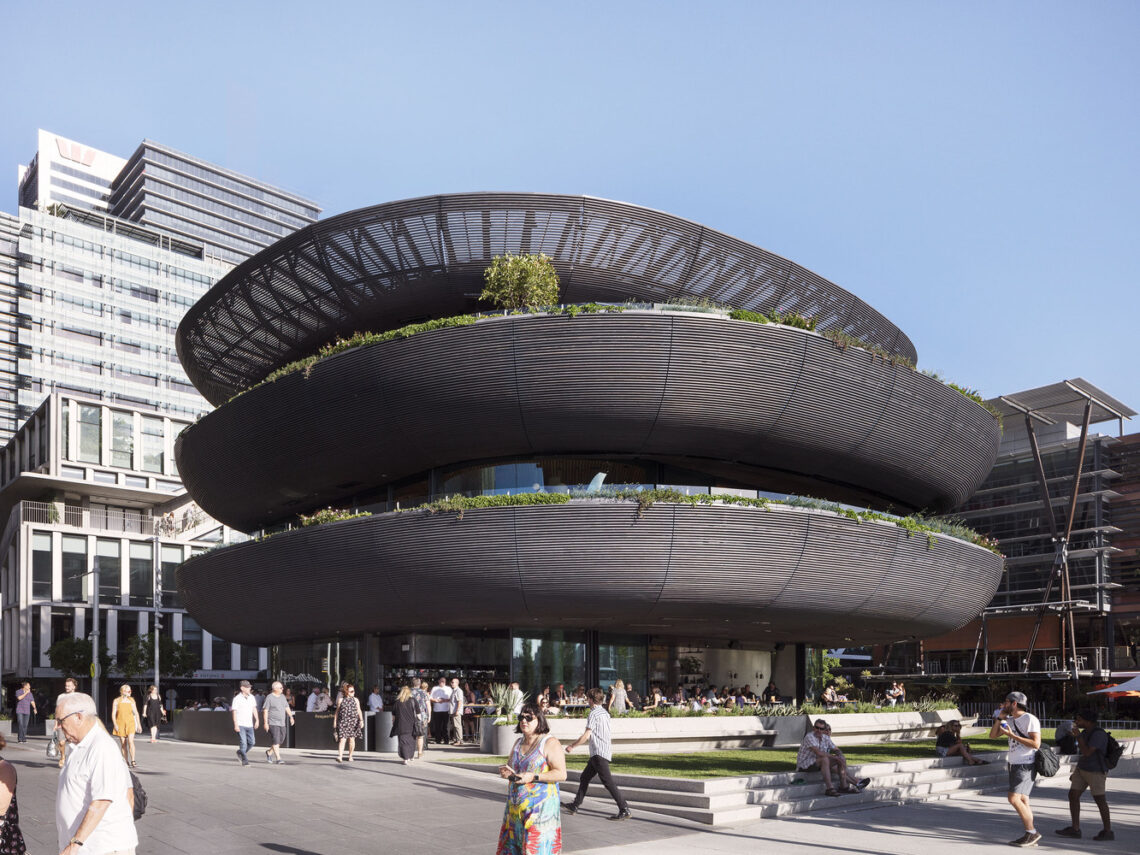 Barangaroo house / collins and turner