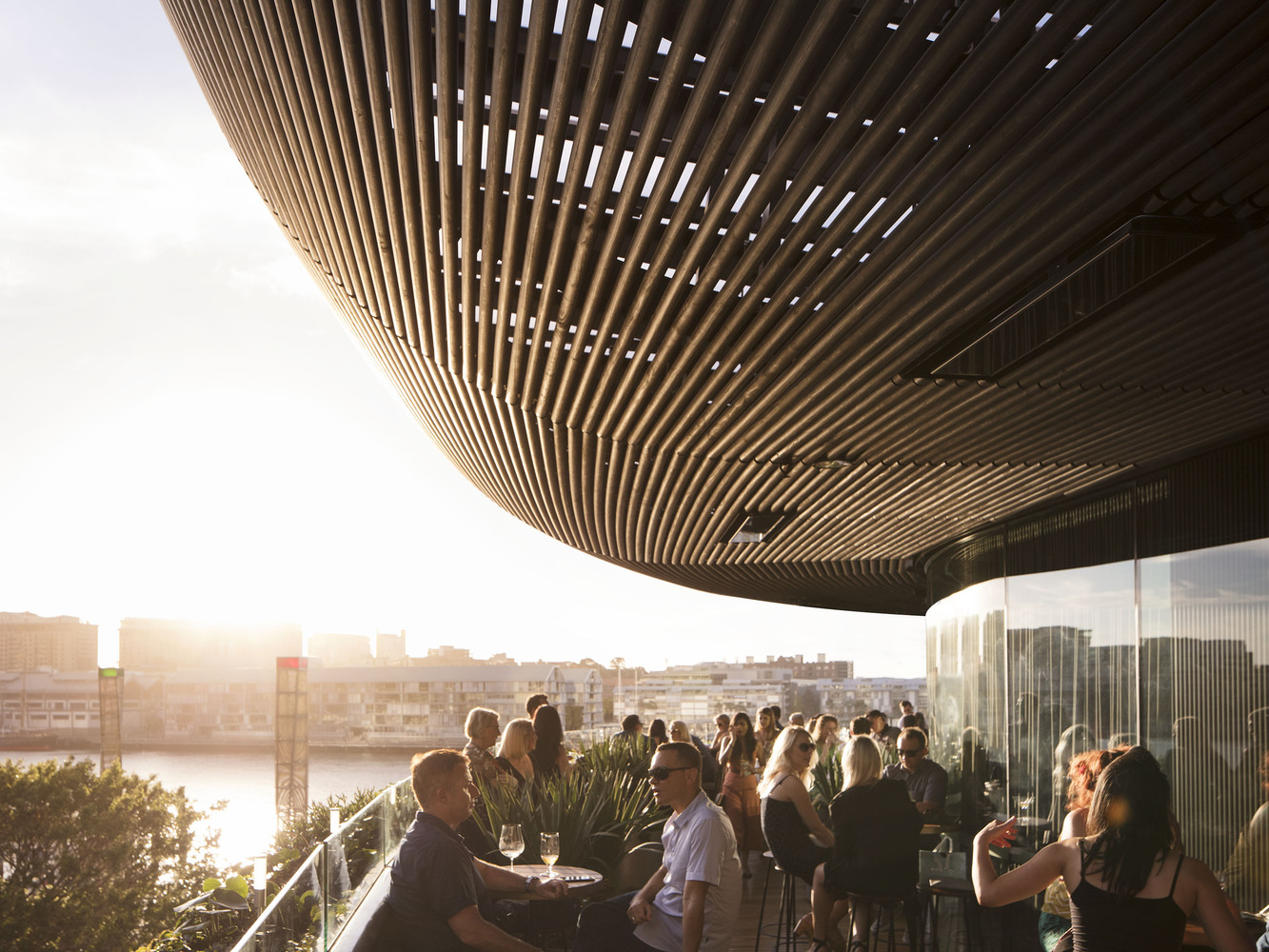 Barangaroo house / collins and turner