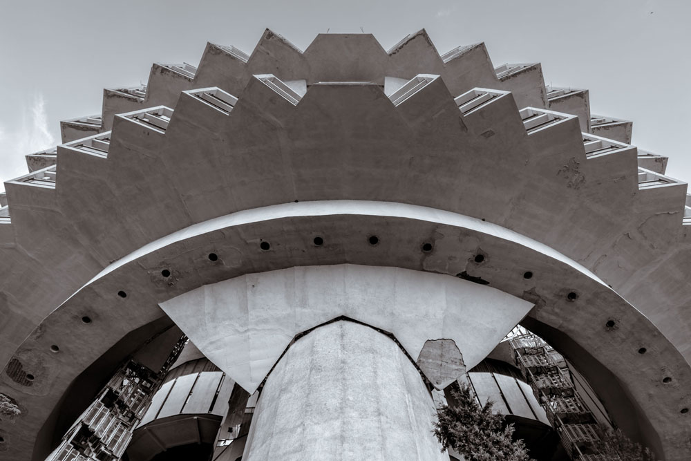 Druzhba Sanatorium / Igor Vasilevsky | Classics On Architecture Lab 2 Druzhba sanatorium: soviet-era architectural marvel in crimea