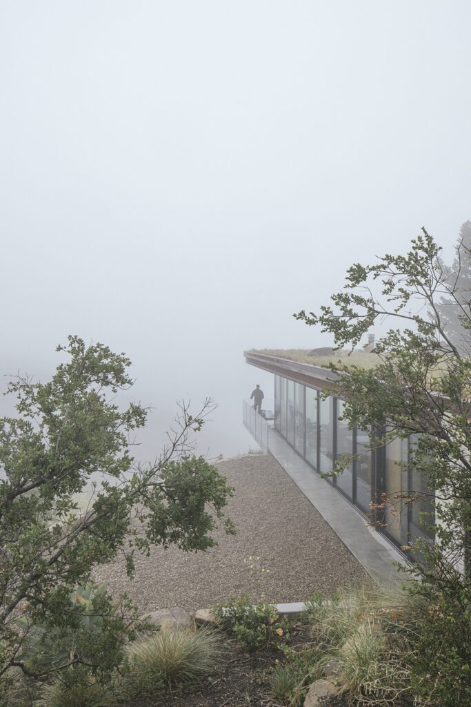Off-Grid Guest House / Anacapa Architecture 11 Off-grid guest house / anacapa architecture
