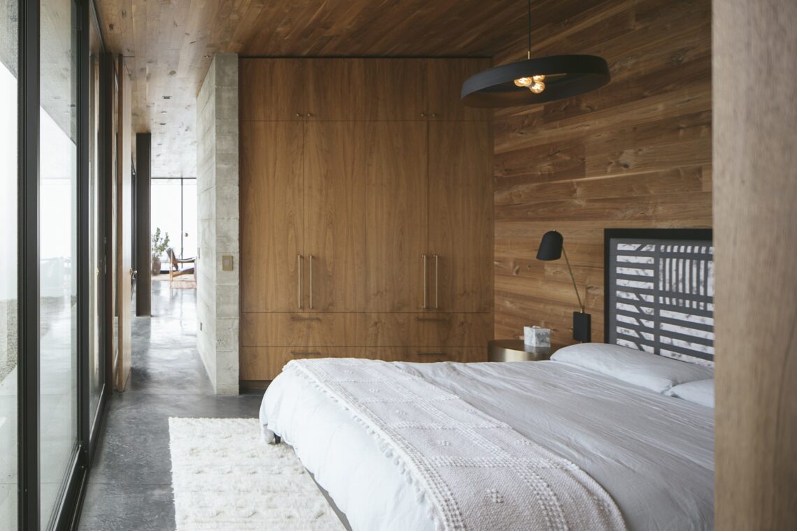 Off-Grid Guest House / Anacapa Architecture 12 Off-grid guest house / anacapa architecture