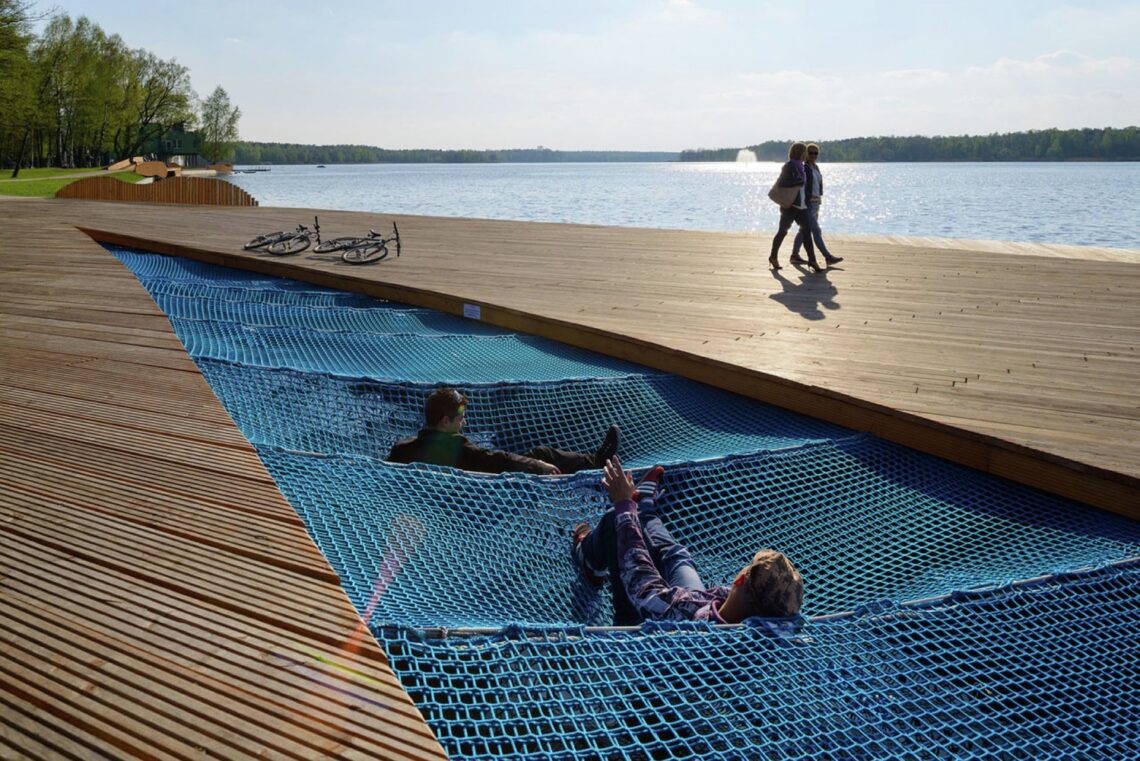Paprocany lake shore redevelopment / rs + robert skitek