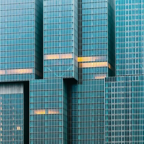 Rem koolhaas unveils de rotterdam: a dynamic city presence
