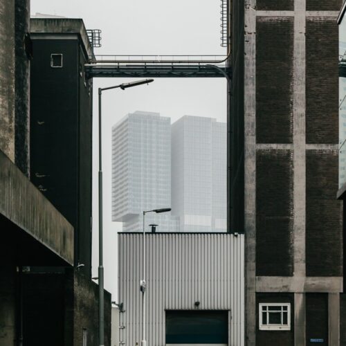 Rem koolhaas unveils de rotterdam: a dynamic city presence