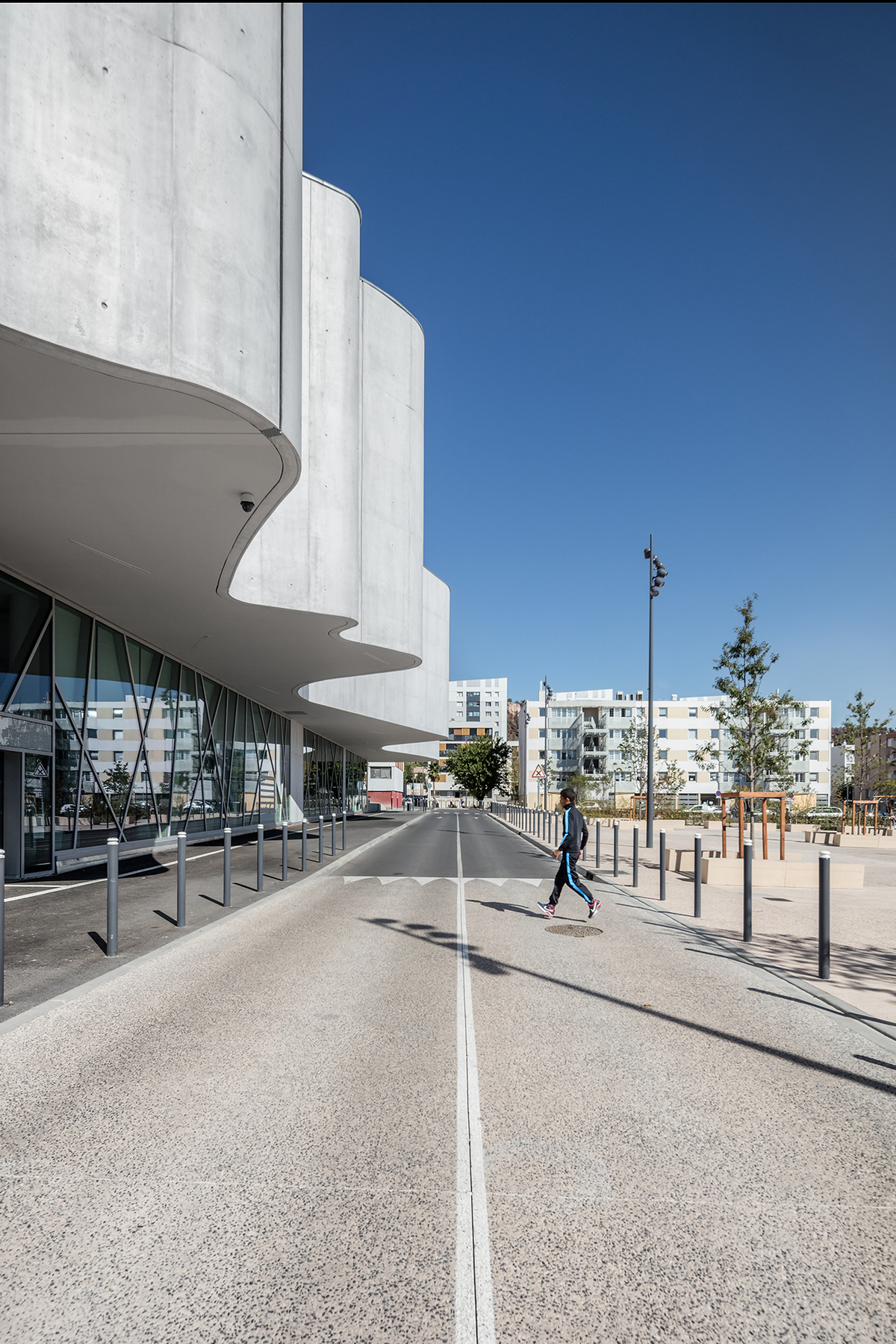 Vitrolles media library / jean-pierre lott