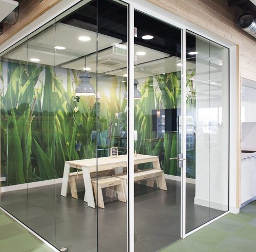 Young Perfect Office / Studiomfd 1 Young perfect office / studiomfd