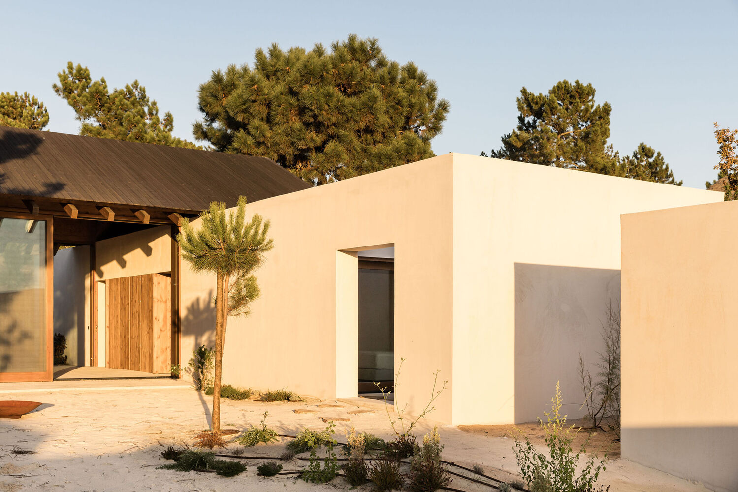 Encosta house / sia arquitectura