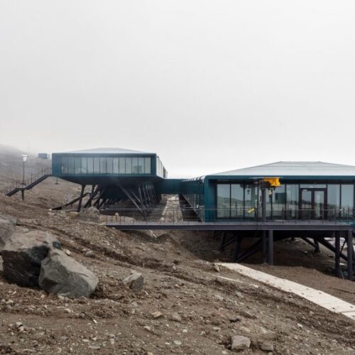 Evolution of antarctic architecture: from wooden huts to futuristic designs