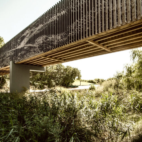 Vlm bridge / and-ré