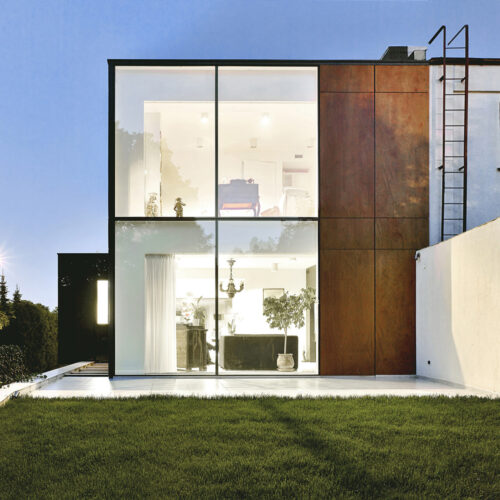 Perforated house / kluj studio