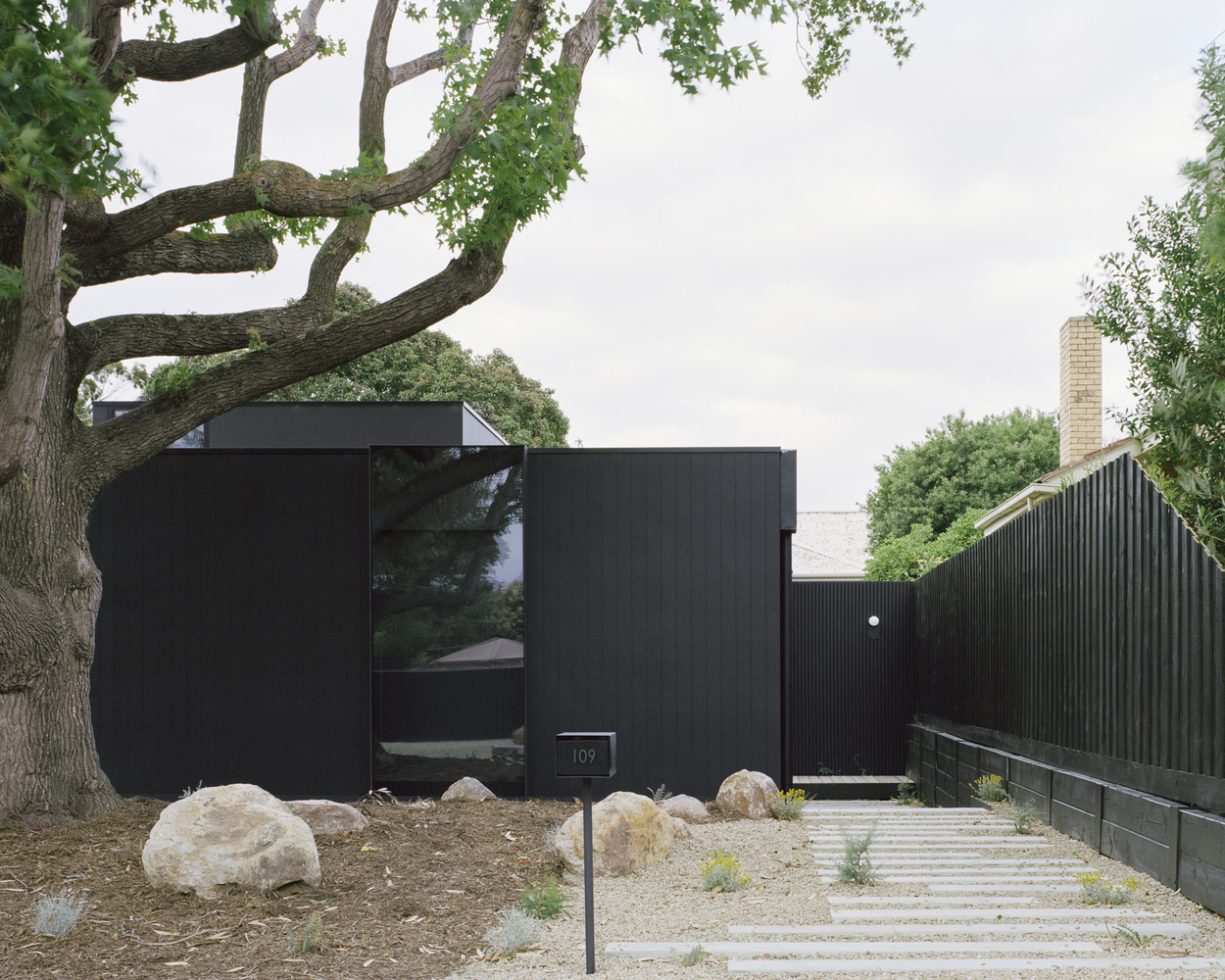 Rg1443C_ 014 Sandringham house / ellul architecture