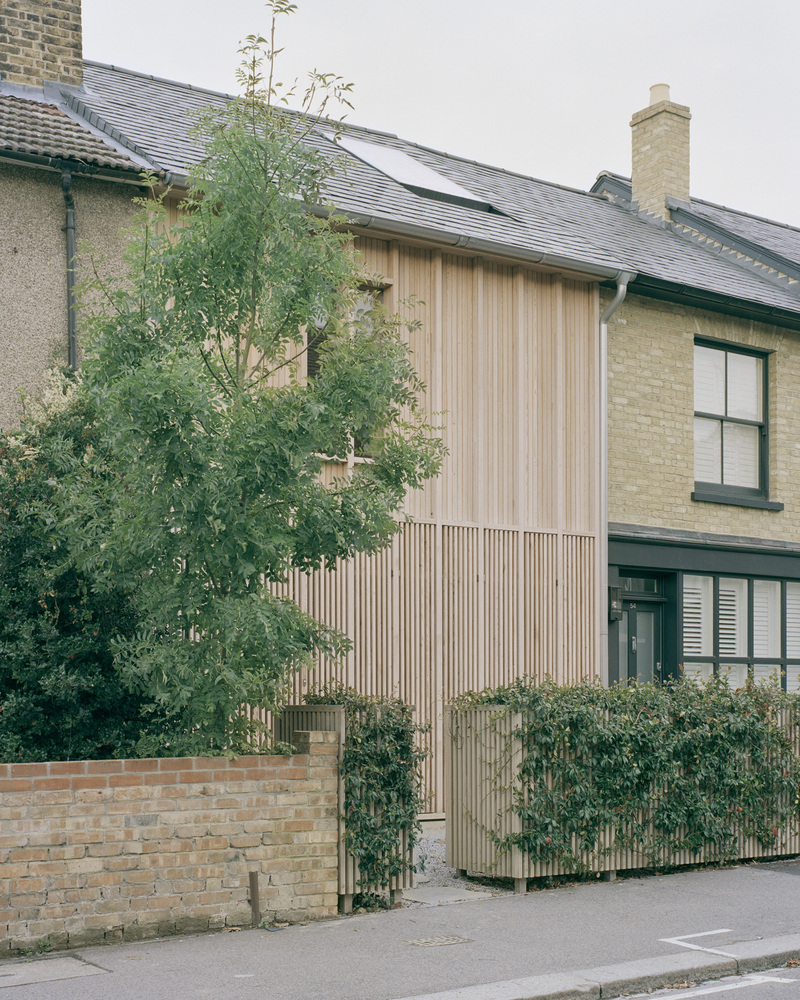 Spruce house and studio / ao-ft