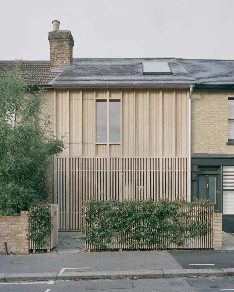 Spruce house and studio / ao-ft
